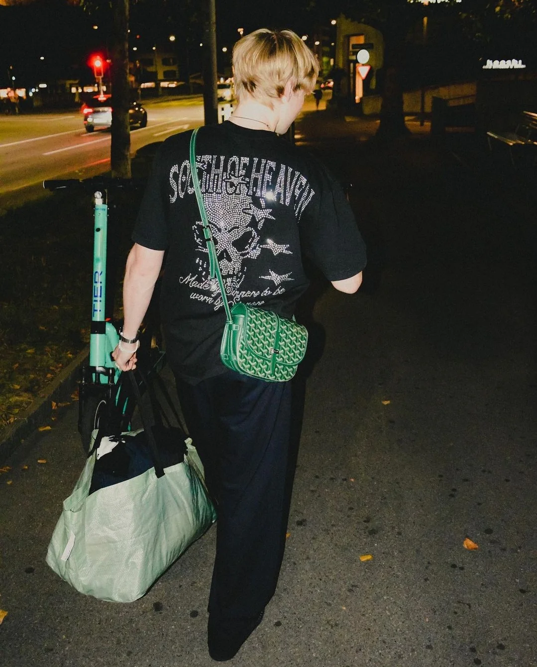 777 DIVISION - BACK + FRONT RHINESTONE TEE - Image 8