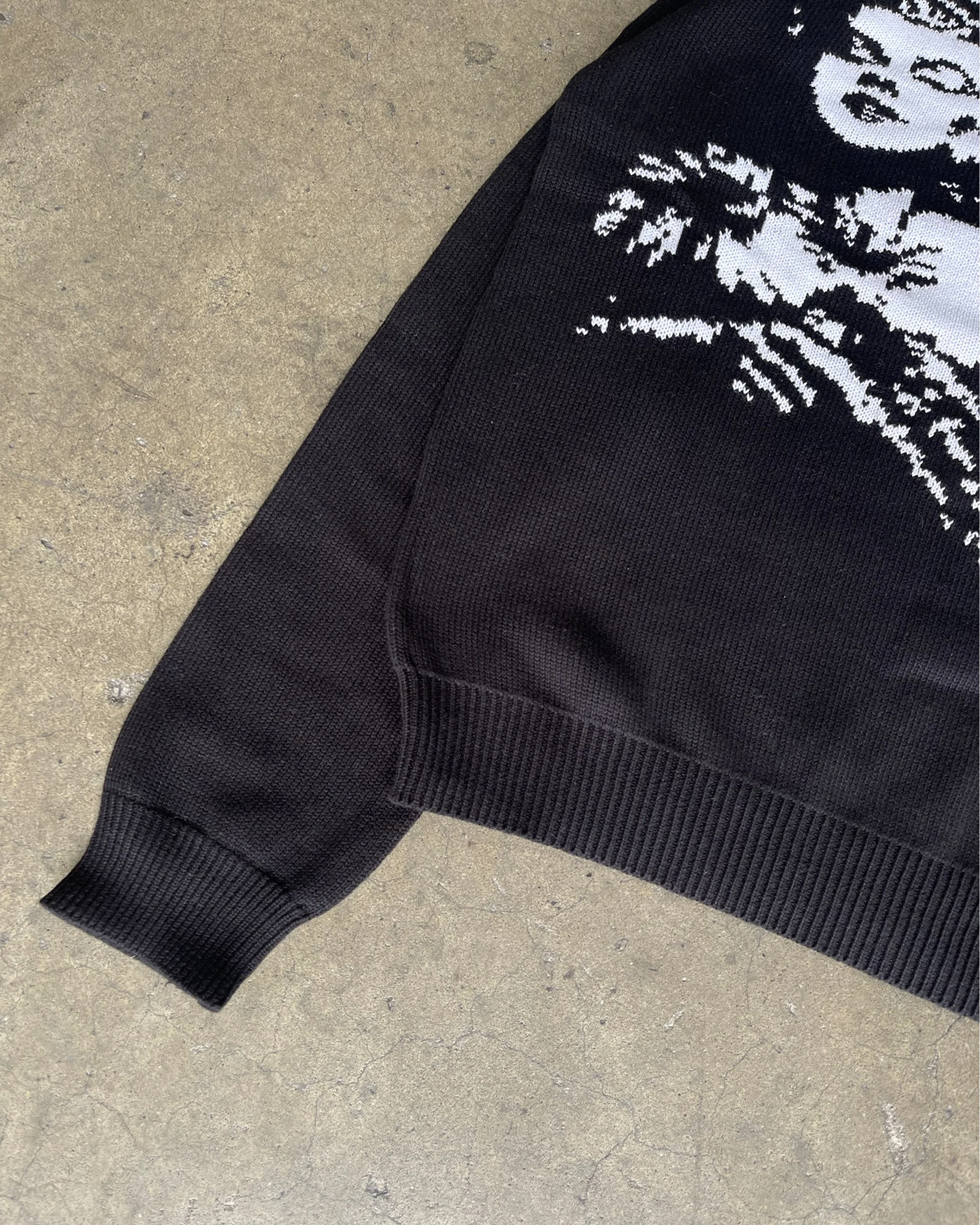 HOT SHOT - HEAVYWEIGHT KNITTED SWEATER - Image 7